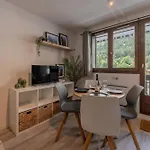 Alpine Flegere View - Happy Апартаменты Шамони