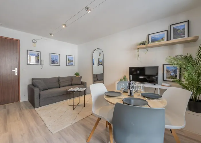 Alpine Flegere View - Happy * Chamonix